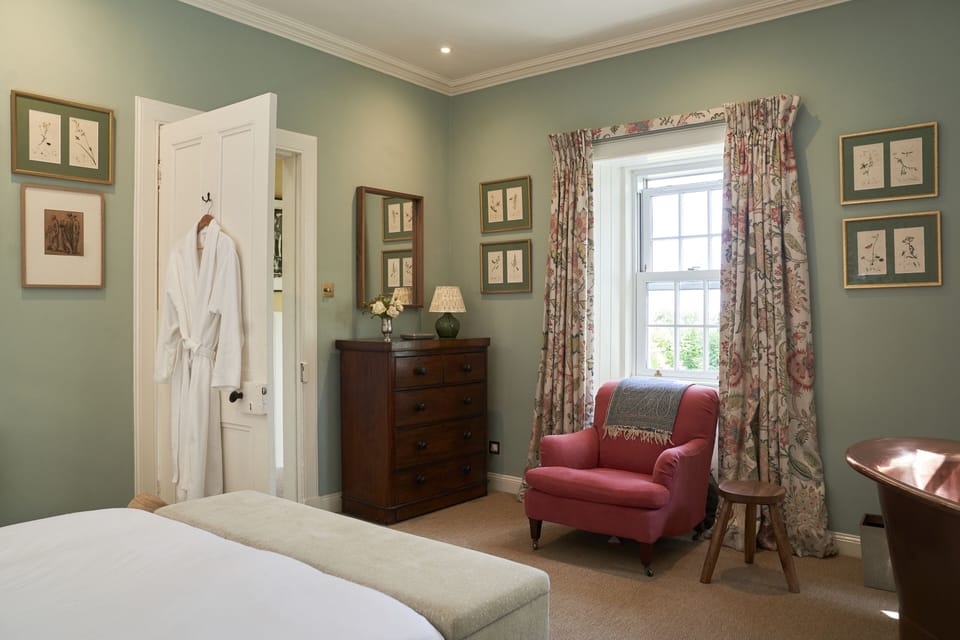 JOIVY The East Lodge At Balcarres House in Scotland