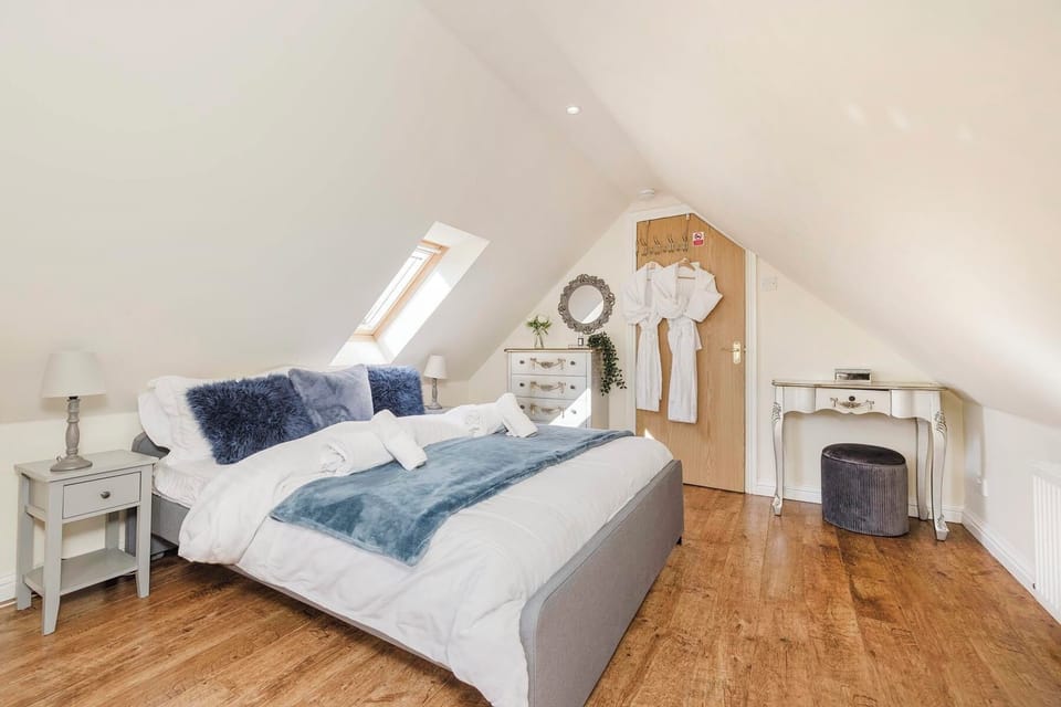 JOIVY Greenknowes Cottage W/ Hot Tub & Fireplace House in Scotland