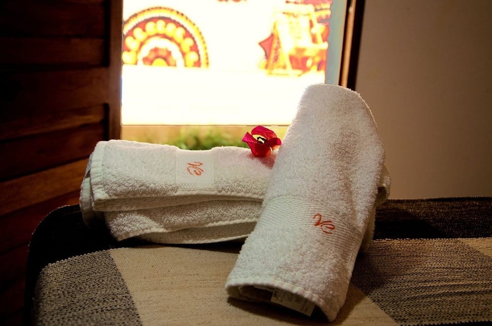 Double Room, 1 Double Bed, Non Smoking | Free WiFi, bed sheets