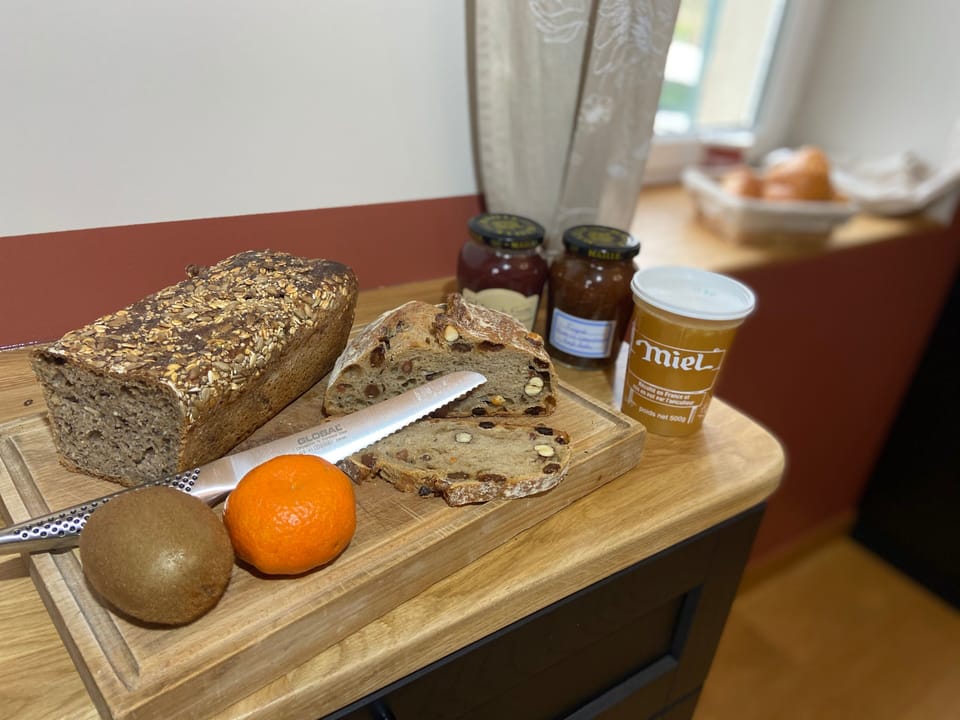 Free daily continental breakfast