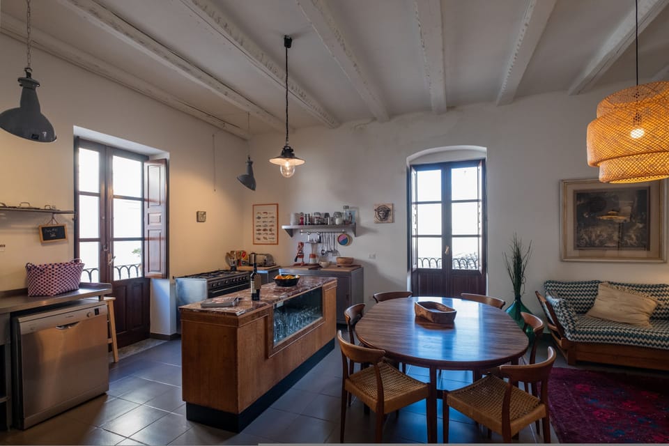 3 bedrooms, iron/ironing board, WiFi