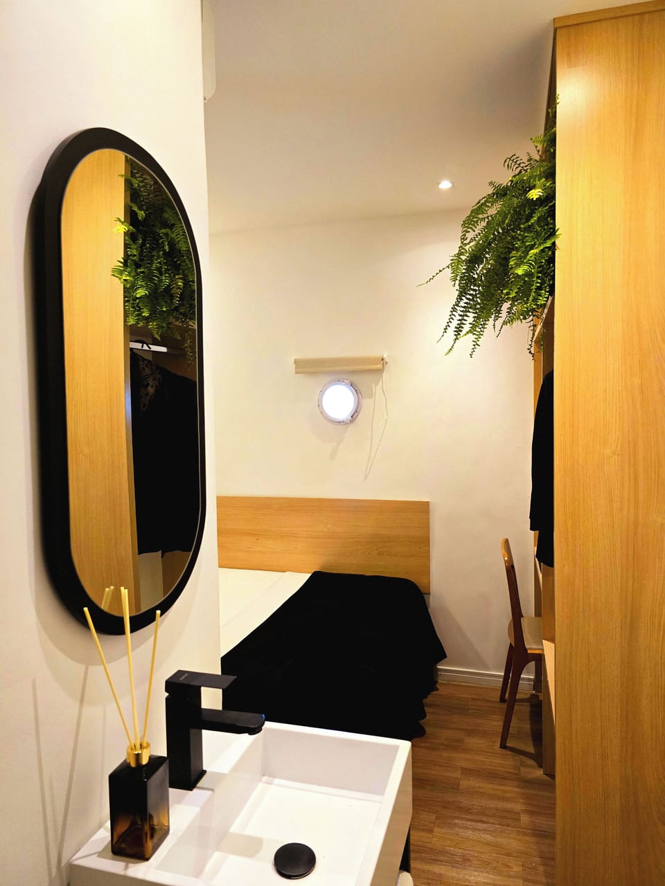 Suite Standard Casal | Blackout drapes, iron/ironing board, free WiFi