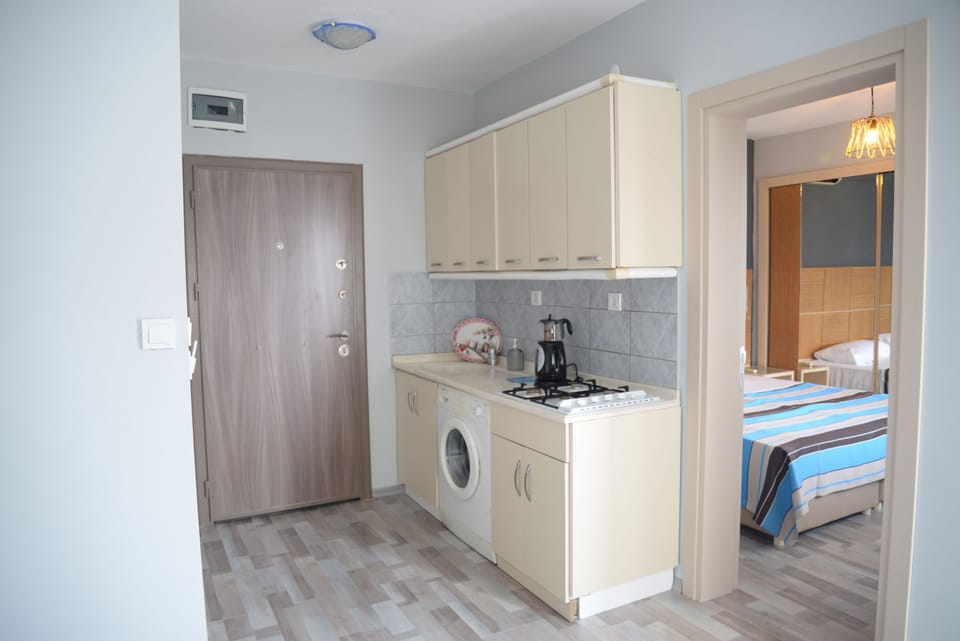 Apartment | 1 bedroom, desk, laptop workspace, free WiFi