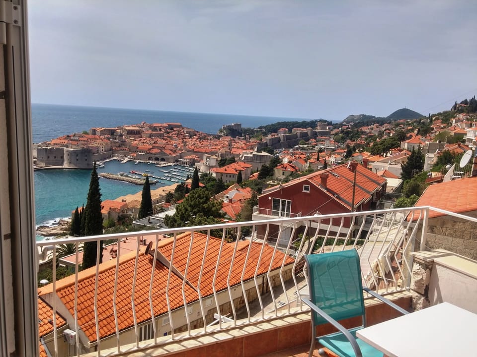 Apartment, 1 Bedroom, Balcony, City View | Balcony