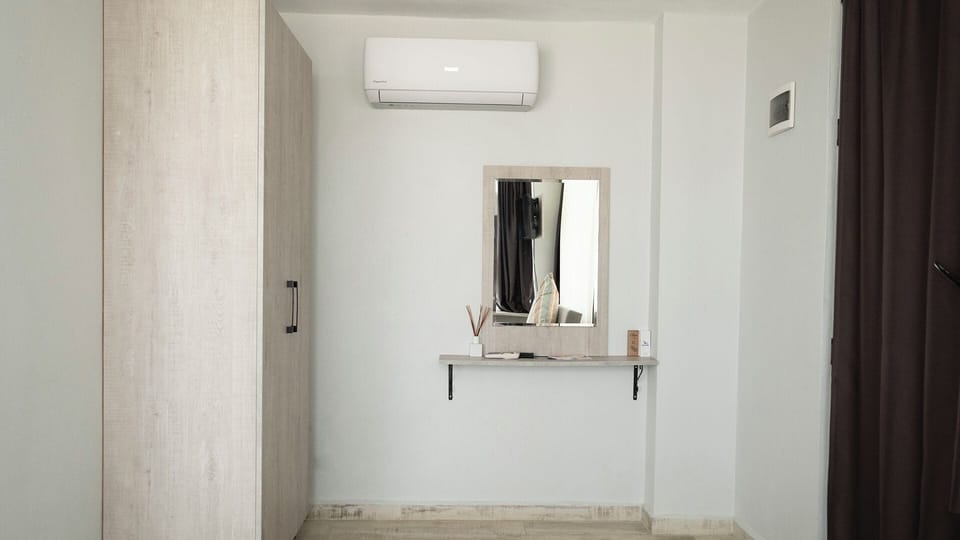 Private Room in the Garden | Egyptian cotton sheets, premium bedding, minibar, in-room safe