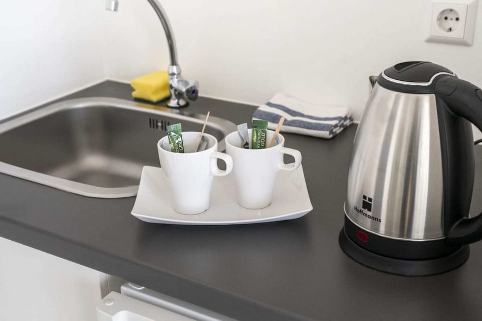 Apartment, 1 Bedroom | Coffee and/or coffee maker