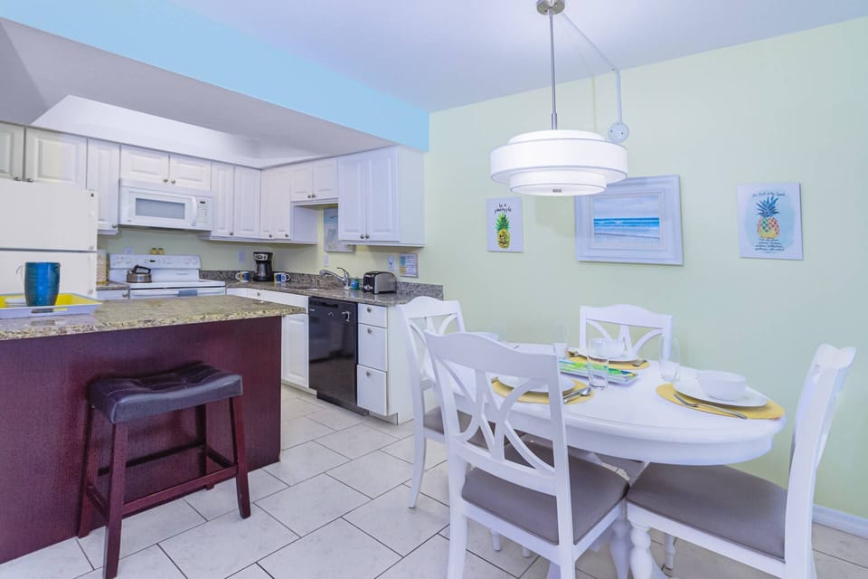 Condo (Pineapple Cove Walk to Beach) | Exterior