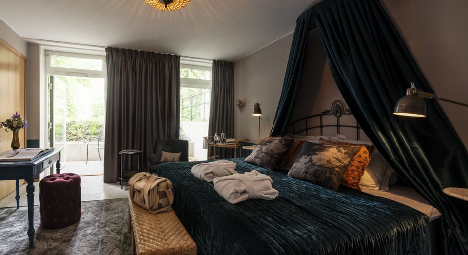 Terrace Room Queen Bed | Desk, iron/ironing board, free WiFi, bed sheets