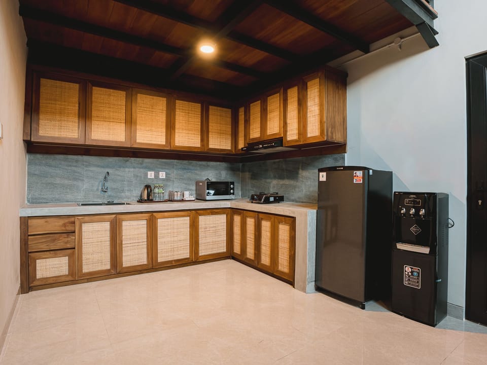Deluxe Room | Private kitchen