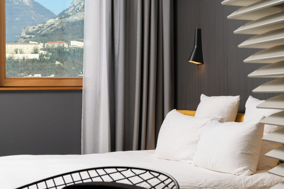 Classic Mountain View room including self-service snacks and beverages at the Club | View from room