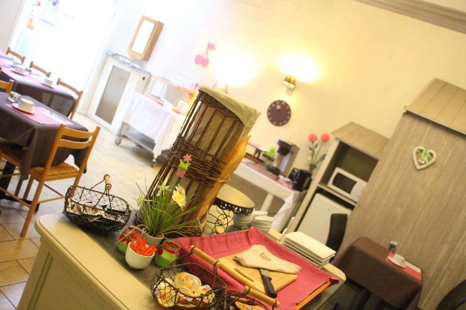 Daily buffet breakfast (EUR 10.00 per person)