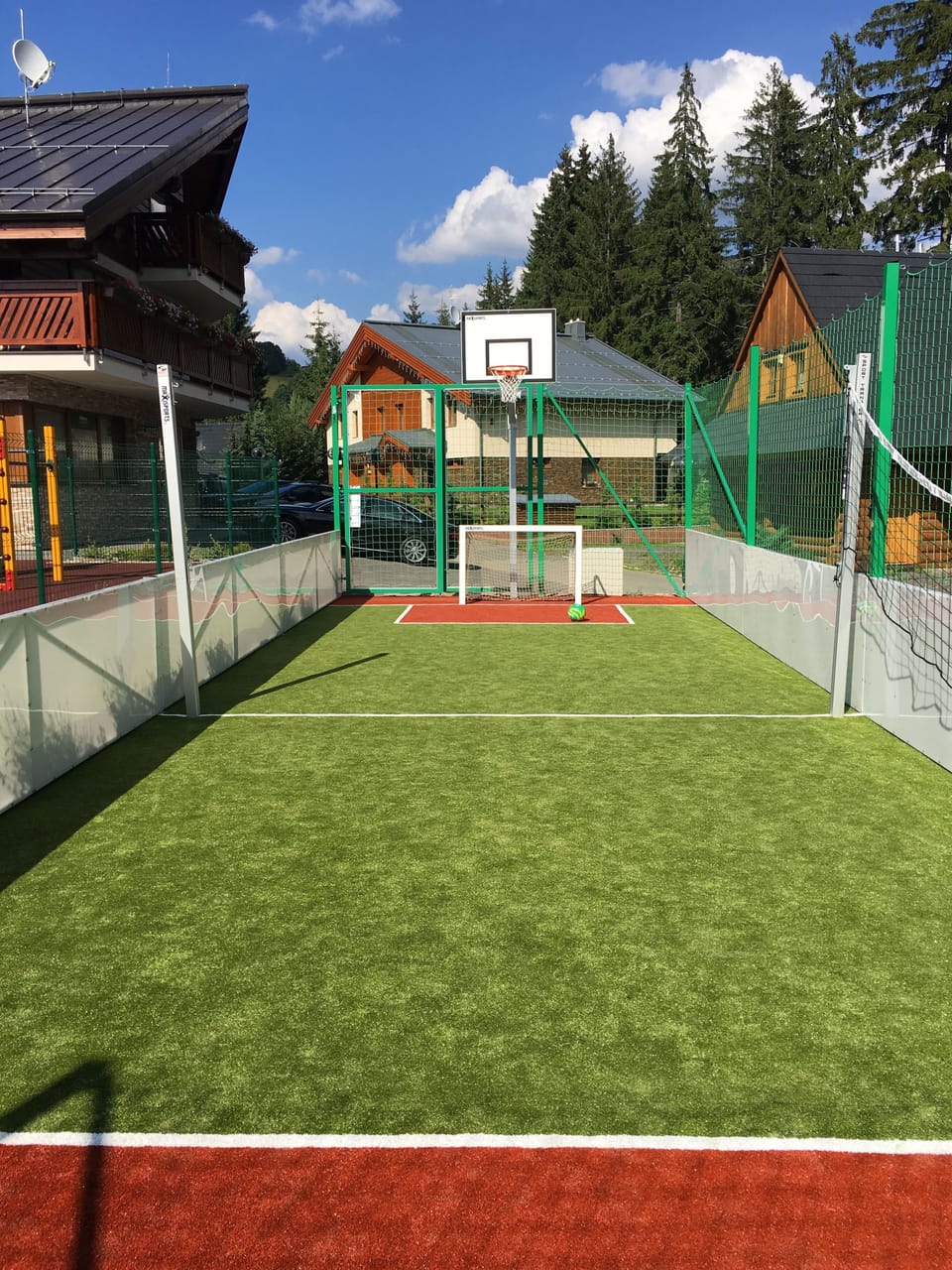 Sport court