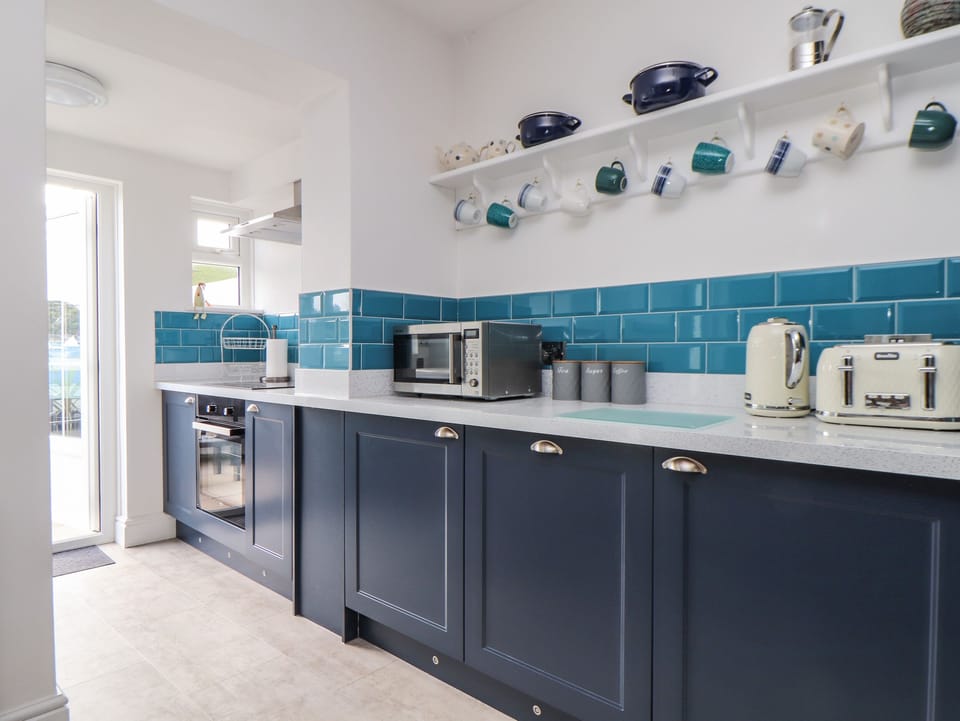 Fridge, dishwasher, electric kettle, toaster