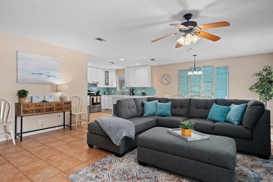 House (3 Bedrooms) | Property amenity