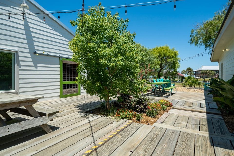 House (4 Bedrooms) | Property amenity