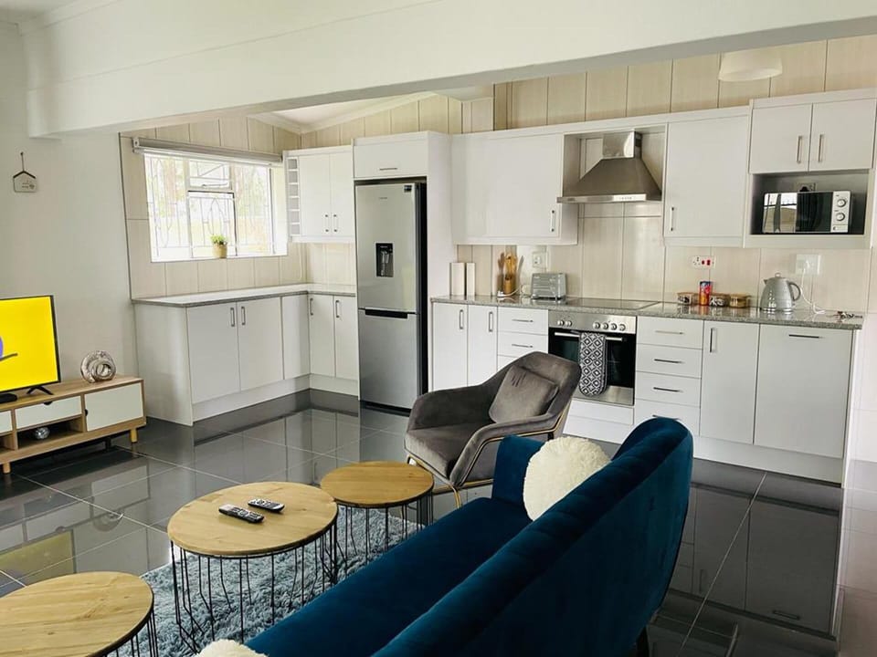 House | 3 bedrooms, iron/ironing board, free WiFi, bed sheets