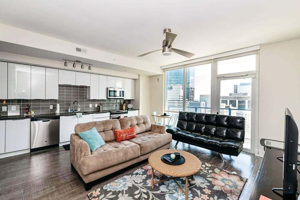 Apartment, 1 Bedroom | Living area