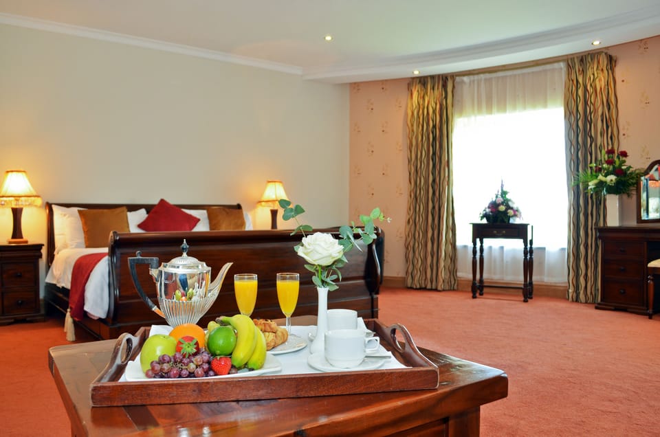 Room service - dining