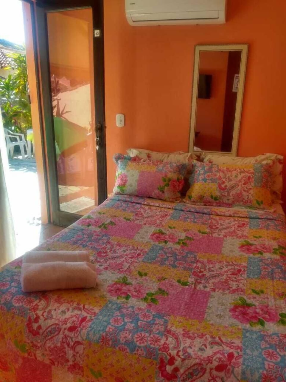 Iron/ironing board, free WiFi