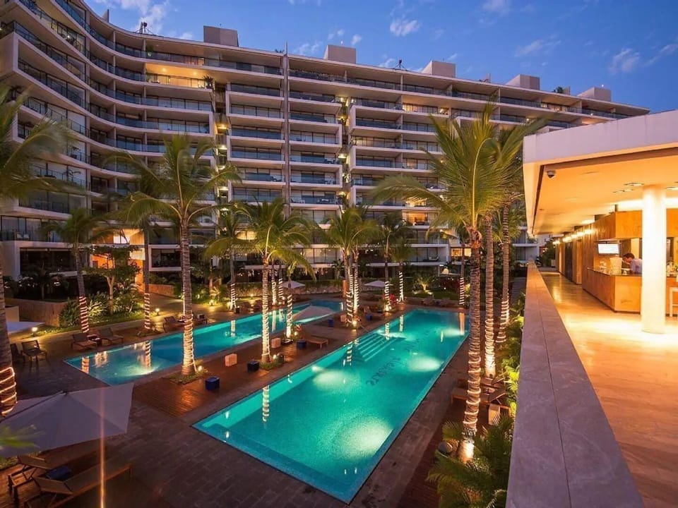 Front of property - evening/night