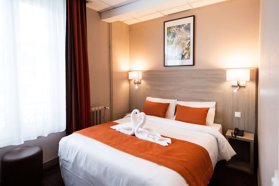 In-room safe, cribs/infant beds, free WiFi, bed sheets