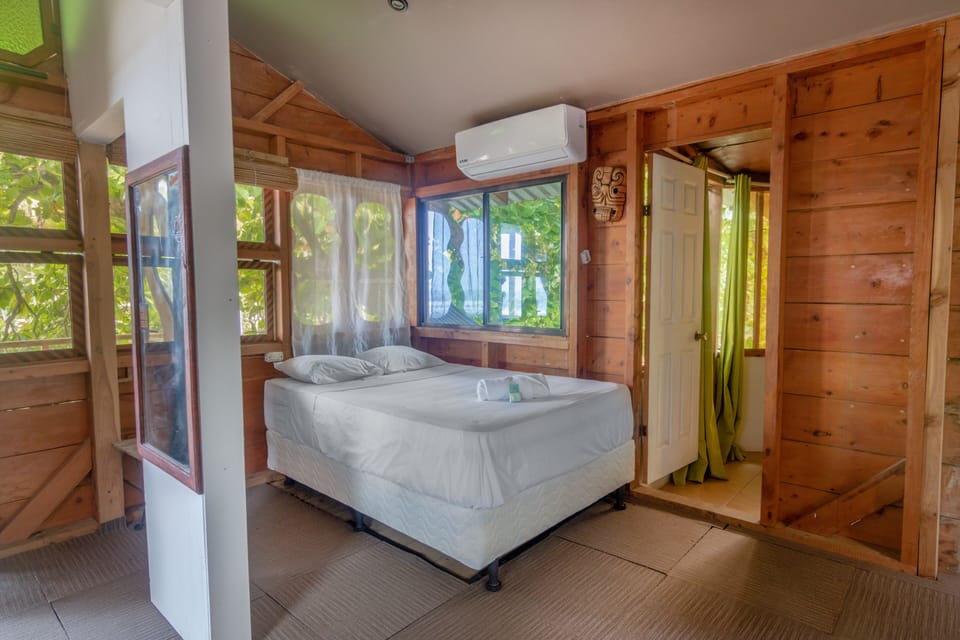 Premium Triple Room, Ocean View (12) | WiFi (free)