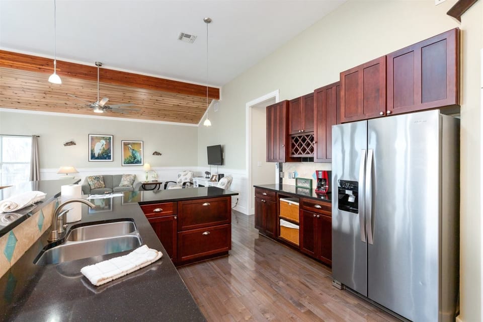 House (4 Bedrooms) | Property amenity