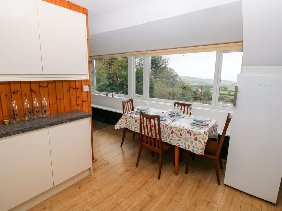 Fridge, dishwasher, electric kettle, toaster