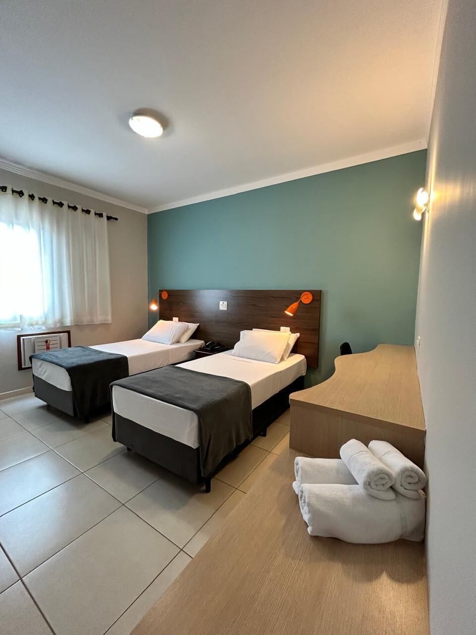 Superior Twin Room | Free WiFi, bed sheets