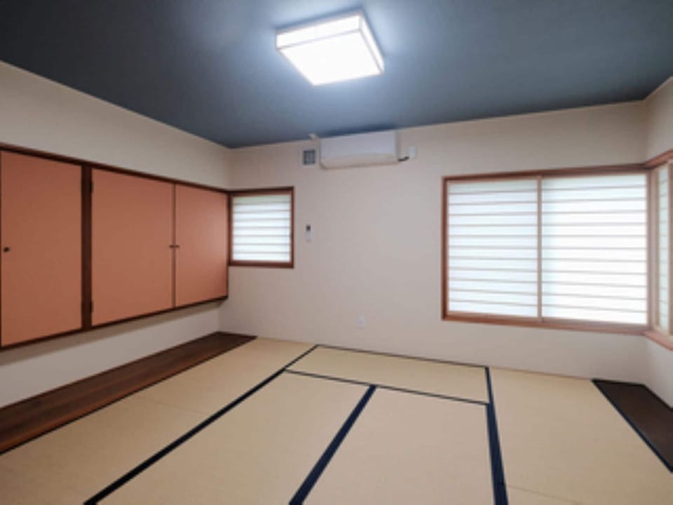 Basic Quadruple Room | Down comforters, desk, free WiFi, bed sheets