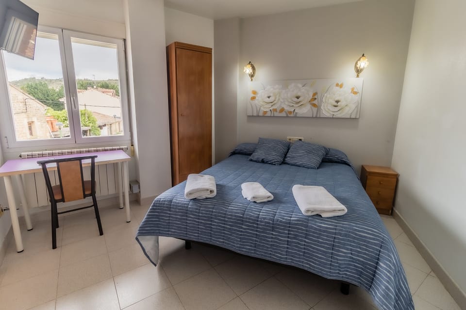 Double or Twin Room | Desk, free WiFi, bed sheets