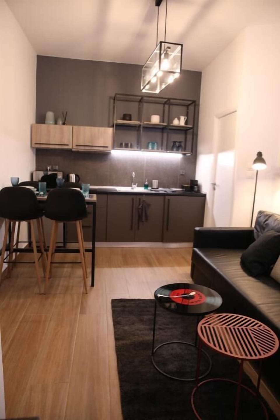 City Apartment (SSA 7) | Living area | 45-inch Smart TV with digital channels, TV
