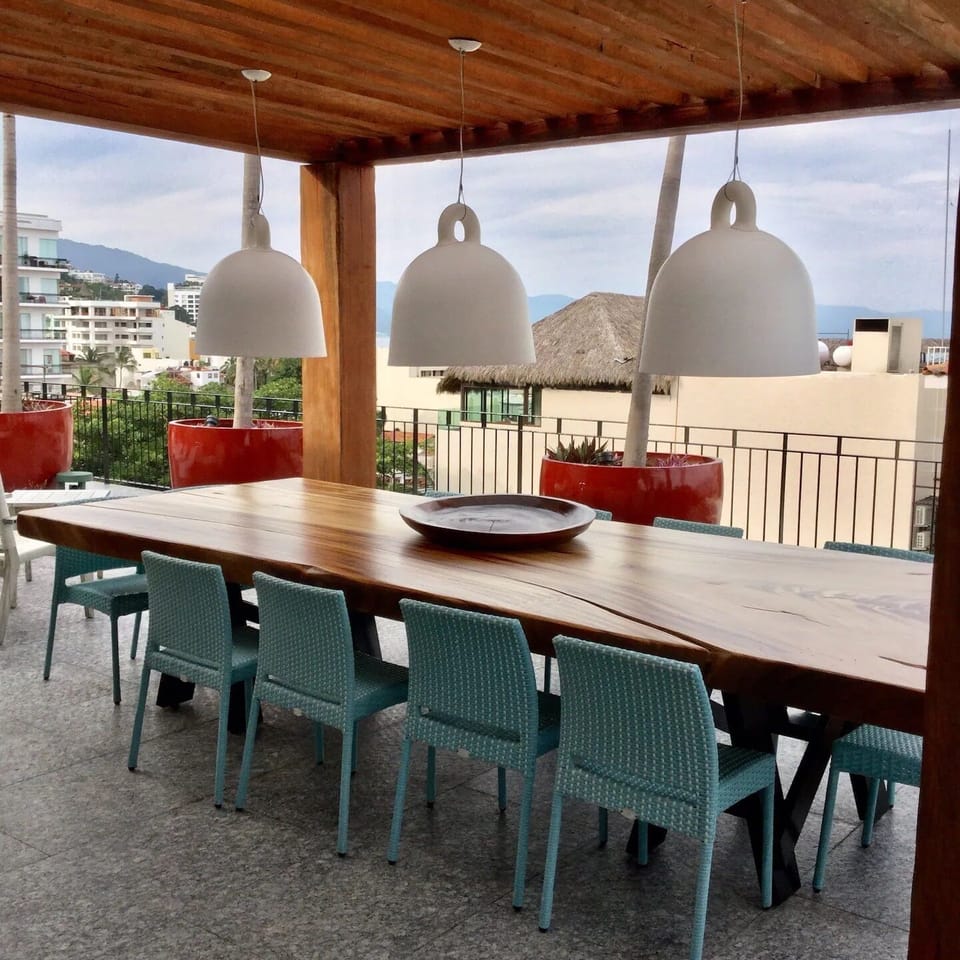 Family Condo | City view