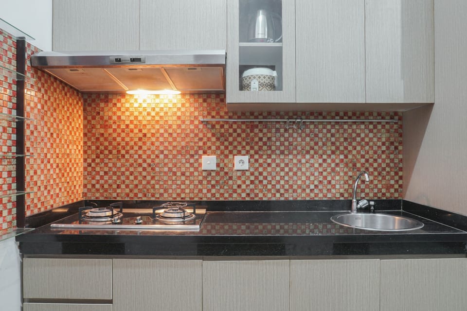 Apartment, 1 Bedroom | Private kitchen | Fridge, stovetop, cookware/dishes/utensils