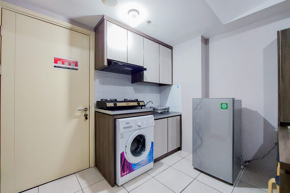 Apartment, 2 Bedrooms | Private kitchen | Fridge, stovetop, cookware/dishes/utensils