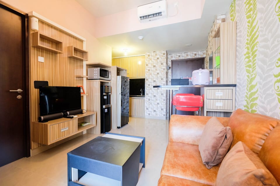 Apartment, 1 Bedroom | Living area | TV