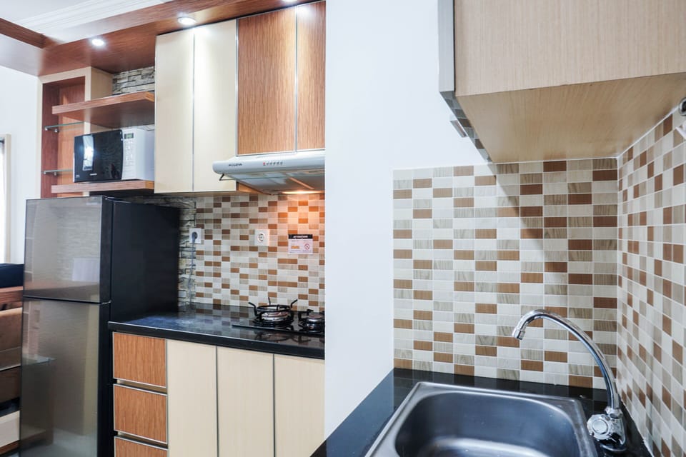 Apartment, 2 Bedrooms | Private kitchen | Fridge, stovetop, cookware/dishes/utensils