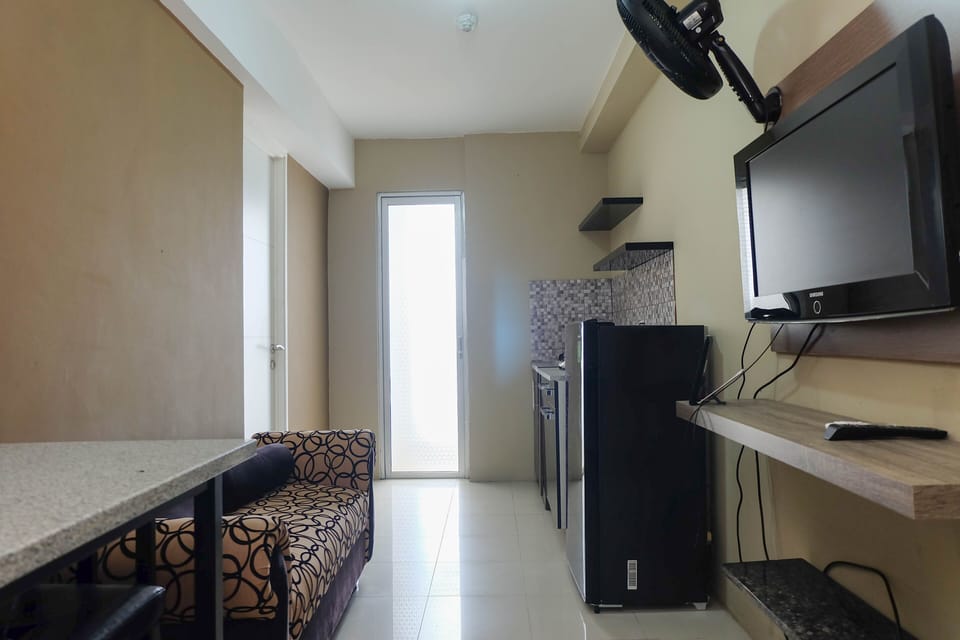 Apartment, 1 Bedroom | Living area | TV