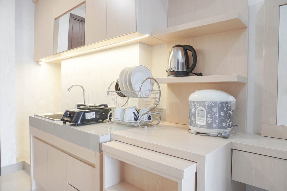 Apartment, 2 Bedrooms | Private kitchen | Fridge, stovetop, cookware/dishes/utensils