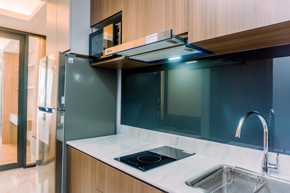Apartment, 1 Bedroom | Private kitchen | Fridge, stovetop, electric kettle, cookware/dishes/utensils