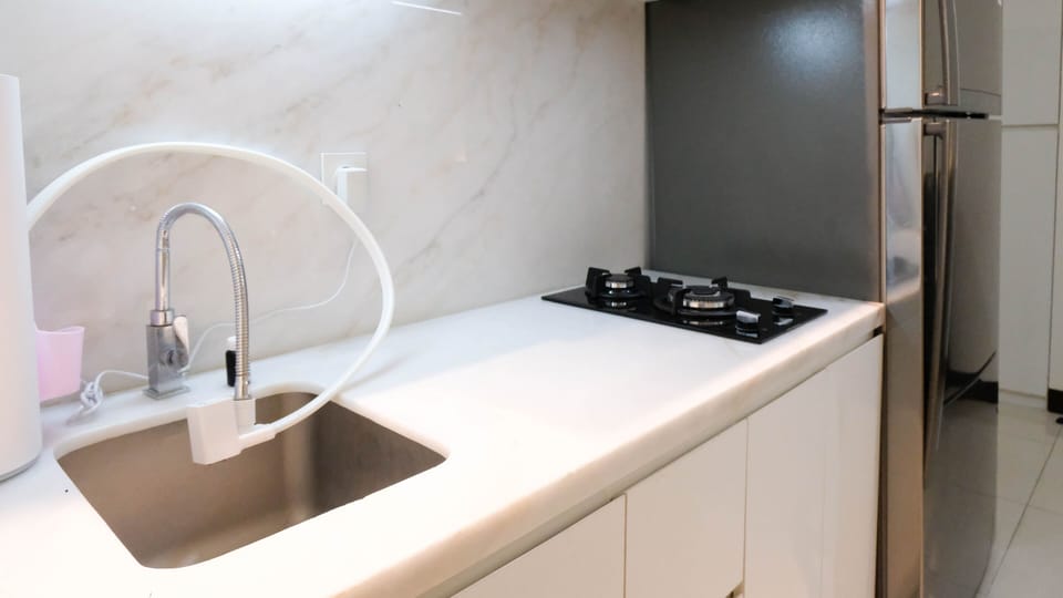 Apartment, 2 Bedrooms | Private kitchen | Fridge, stovetop, cookware/dishes/utensils