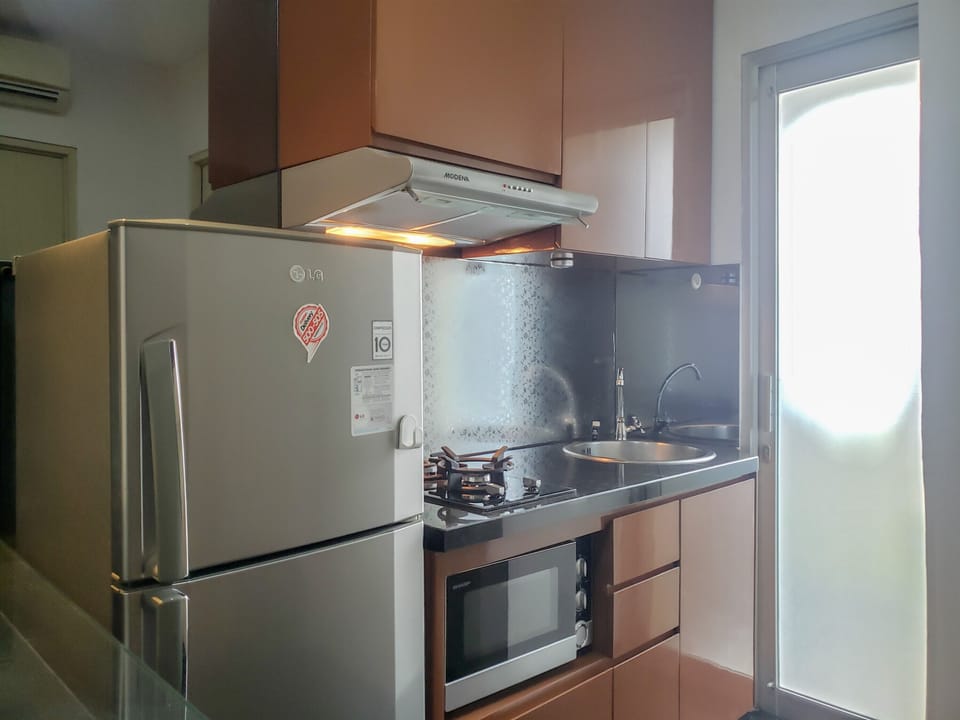 Apartment, 2 Bedrooms | Private kitchen | Fridge, stovetop, cookware/dishes/utensils