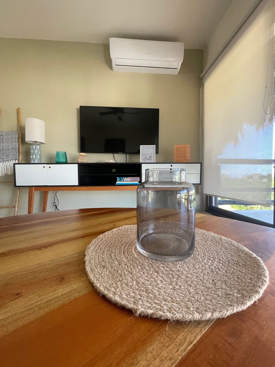 Condo, 2 Bedrooms, Smoking, Balcony | Lounge