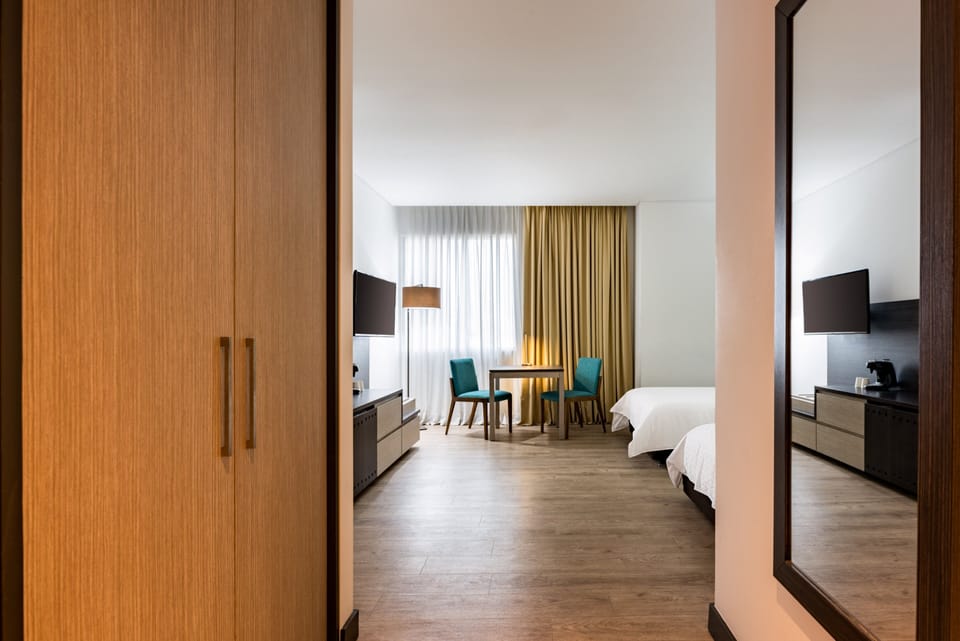 Standard Room, 2 Double Beds | Premium bedding, pillowtop beds, in-room safe, desk