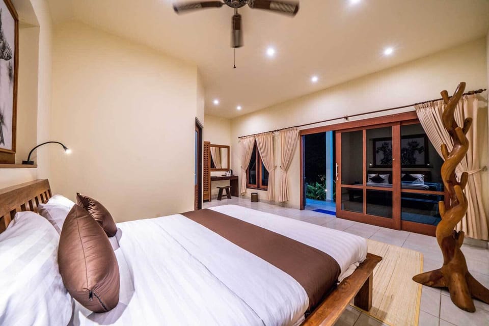Bungalow | In-room safe, desk, rollaway beds, free WiFi