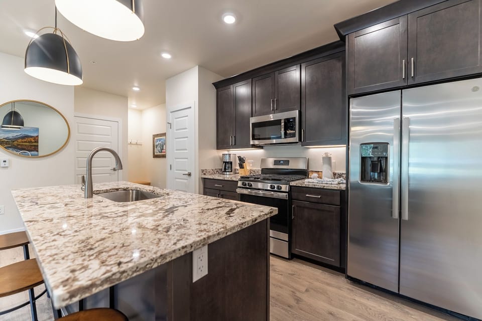 Condo (1 Bedroom) | Property amenity