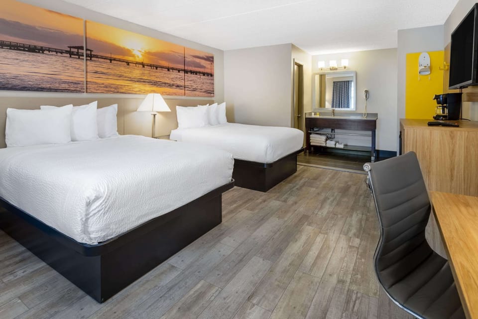 In-room safe, desk, free cribs/infant beds, WiFi
