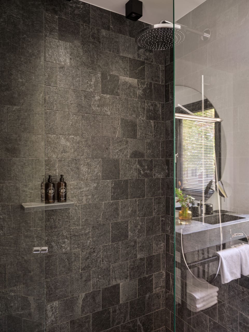 Two Bedroom Apartment | Bathroom | Shower, rainfall showerhead, designer toiletries, hair dryer