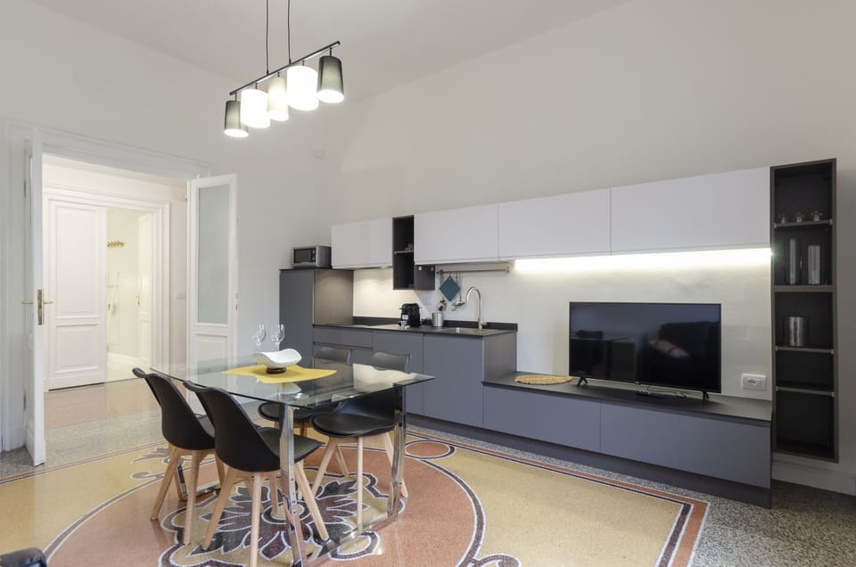 Apartment, 1 Double Bed with Sofa bed, City View | Living area