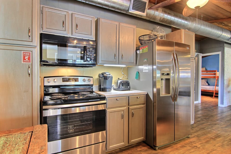 House (6 Bedrooms) | Property amenity